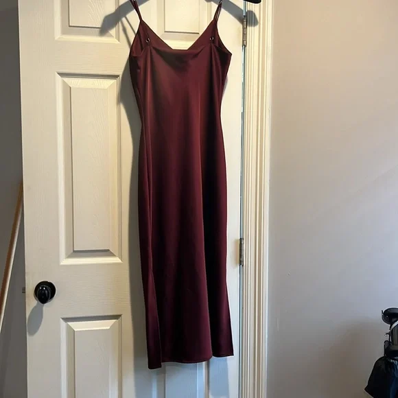 Gianni Bini Harper Slip Dress - Picture 4 of 6